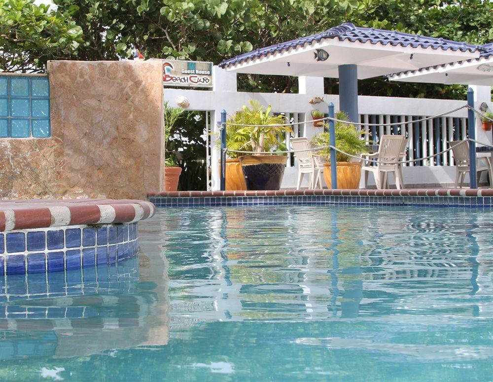 The Beach Guesthouse Pinones Экстерьер фото